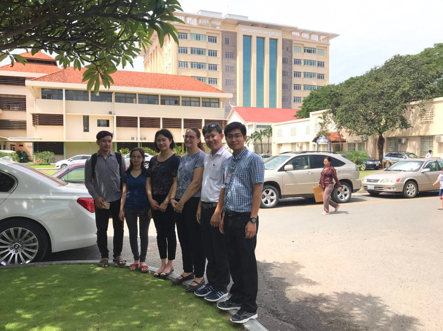 National Cancer Centre staff with Australian volunteers, Ms Soo Min Heng and Ms Kate Rogl